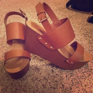 Tan wedges